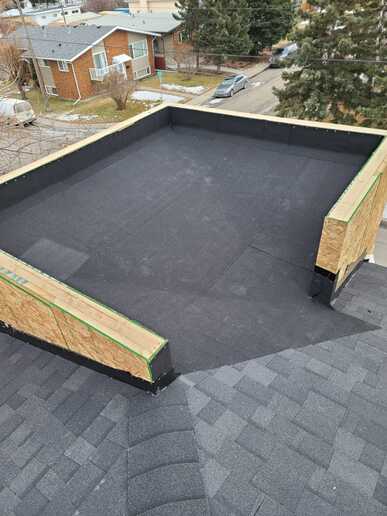 custom drain solution to cantilever dining room